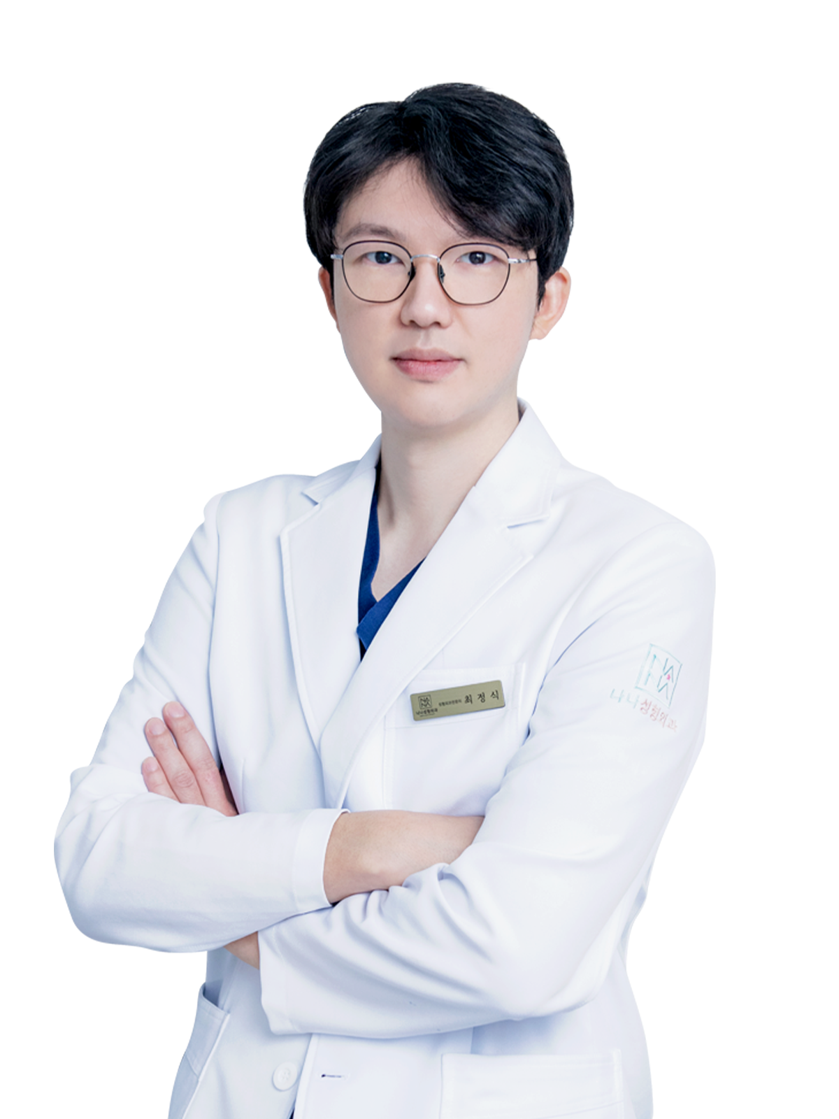 Dr. Choi Jeong Sik senior board-certified breast surgeon specializing in breast augmentation and revision surgery at NANA Korea
