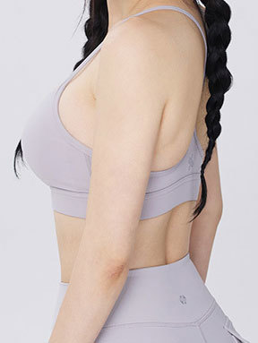 High satisfaction effect of arm lift surgery improving loose and sagging skin at NANA Plastic Surgery
