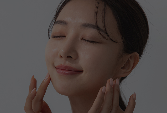Sculpted and three-dimensional face result after chin tip augmentation at NANA