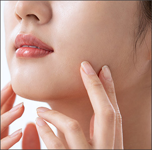 Selective buccal fat removal to avoid hollow cheeks at NANA Plastic Surgery