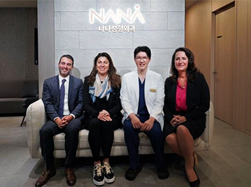 Mentor Global President Visits Nana Plastic Surgery to Celebrate Launch of 'Mentor Boost'